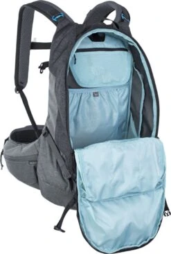 Evoc Trail Pro 26 -Deuteres Shop 100117128 TRAIL PRO 26 dt04 1280x1280