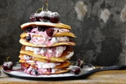 Le Creuset Small Crepe Pan -Deuteres Shop 20136270000460 LS00003 1280x1280