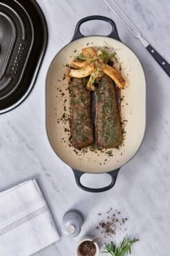 Le Creuset Signature Oblong Dutch Oven -Deuteres Shop 21112310000430 96002500541000 LS00001 1280x1280