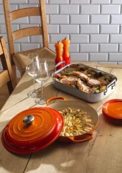 Le Creuset Classic Stainless Steel Roasting Pan -Deuteres Shop 21180300902430 96102270000000 49814000010003 LS00004 1280x1280