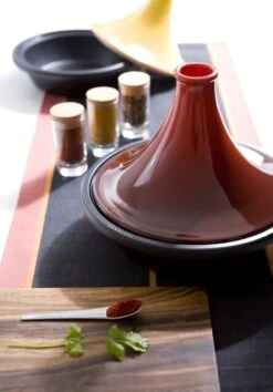 Le Creuset Tagine 13 Le Creuset Tagine -Deuteres Shop 25138270600422 LS00002 1280x1280