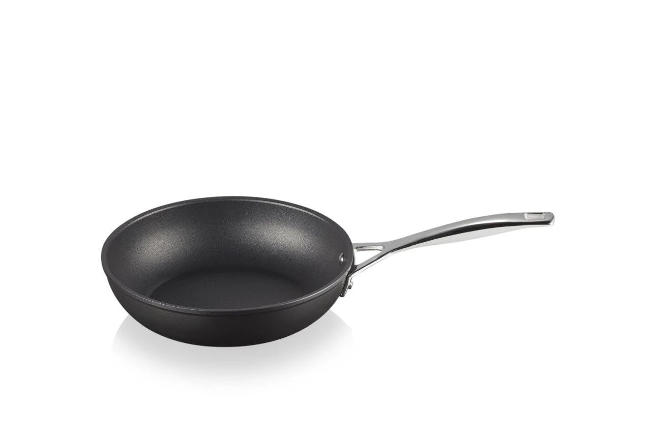 Le Creuset Toughened Nonstick High Fry Pan 5 Le Creuset Toughened Nonstick High Fry Pan - Image 5