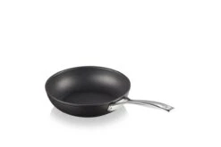 Le Creuset Toughened Nonstick High Fry Pan 25 Le Creuset Toughened Nonstick High Fry Pan -Deuteres Shop 51101240010002 00004 1280x1280