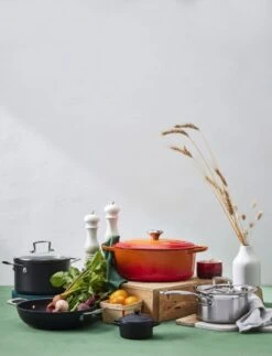 Le Creuset Toughened Nonstick Stockpot -Deuteres Shop 51102180010502 51107240010502 96200918001000 21178310902430 71901101400000 70403200600099 44002217160000 44001217160000 LS00001 1280x1280