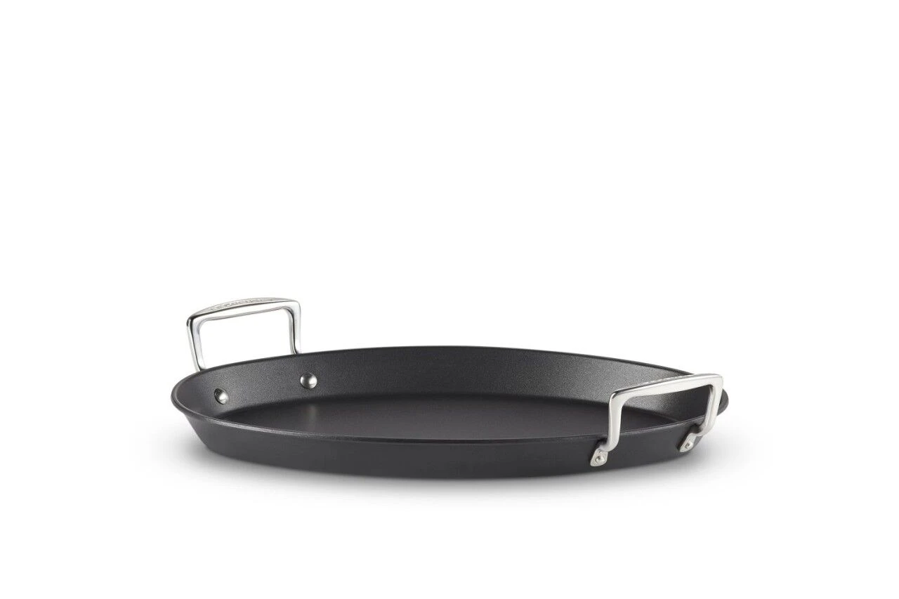 Le Creuset Toughened Nonstick Oval Fry Pan 3 Le Creuset Toughened Nonstick Oval Fry Pan - Image 3