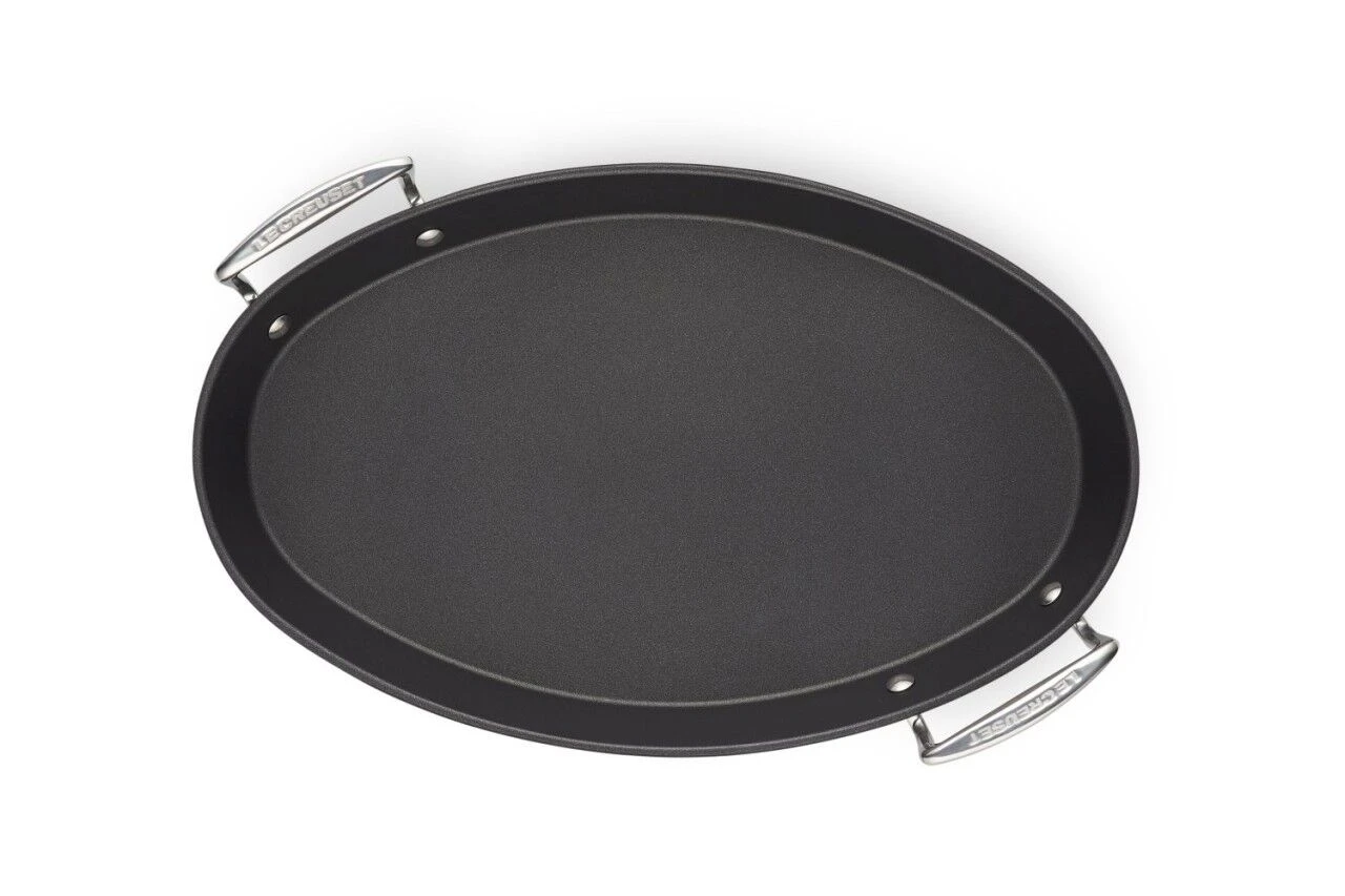 Le Creuset Toughened Nonstick Oval Fry Pan 1 Le Creuset Toughened Nonstick Oval Fry Pan