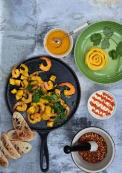 Le Creuset Small Crepe Pan -Deuteres Shop 91003400140000 20136270000460 LS00001 1280x1280