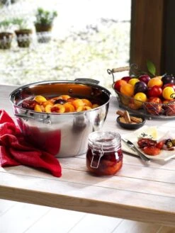 Le Creuset Classic Stainless Steel Preserving Pan -Deuteres Shop 96204130001000 LS00011 1280x1280