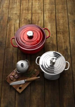 Le Creuset Stainless Steel Stockpot -Deuteres Shop 98000315000200 21177240602430 96600618000000 61901107420034 LS00001 1280x1280